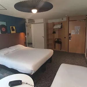 Ibis Brancion Parc Des Expositions 15eme 3*, Paris France