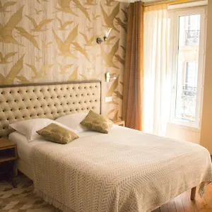 Excelsior Batignolles 3*, Paris France